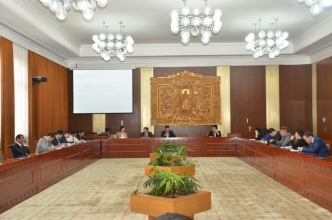 Монгол хэлний тухай хуулийг хэлэлцэнэ