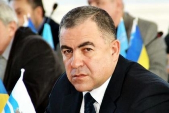 Хотын даргадаа нохойн толгой илгээжээ